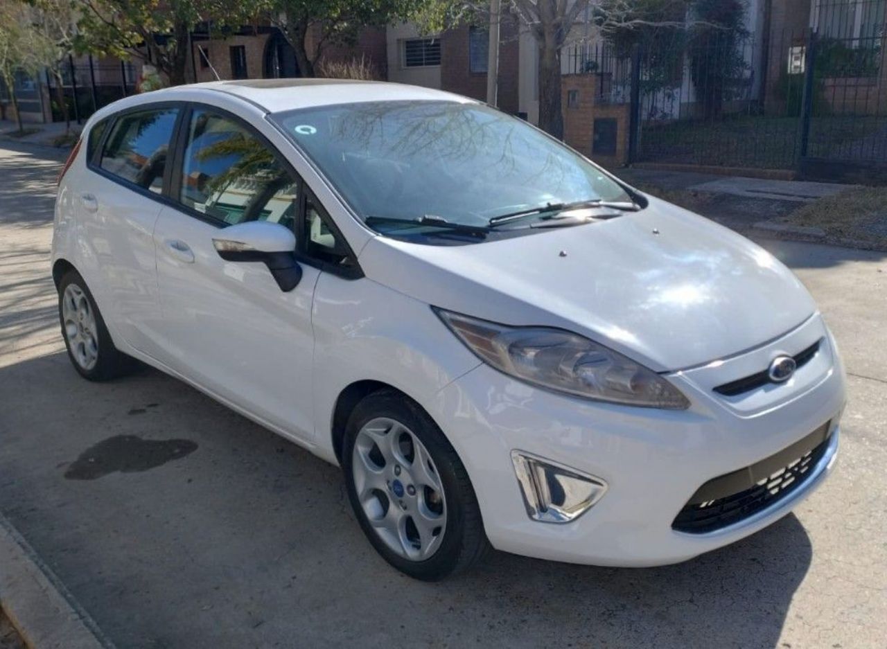 Ford Fiesta KD Usado Financiado en Córdoba, deRuedas
