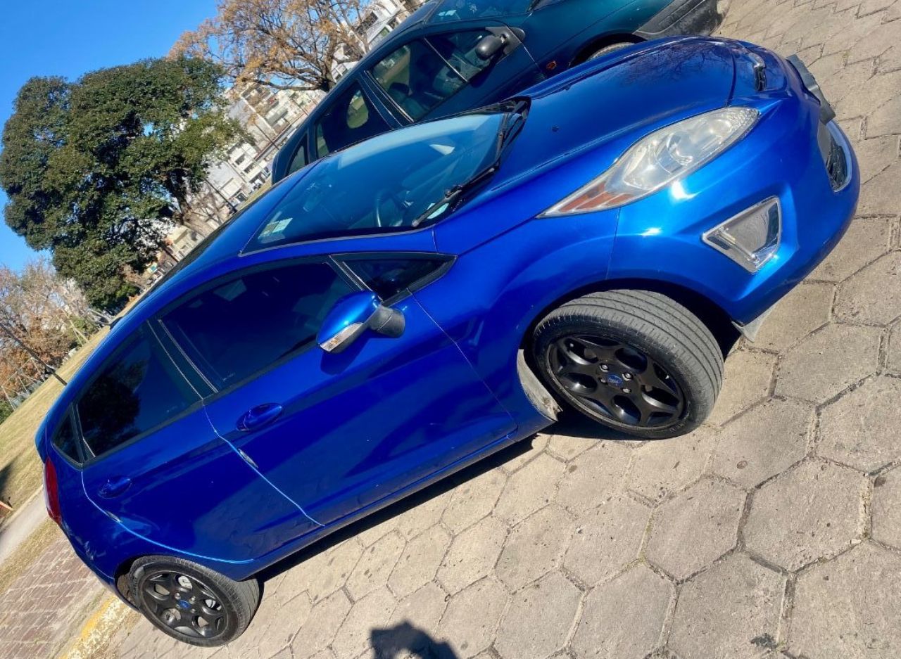 Ford Fiesta KD Usado en Buenos Aires, deRuedas