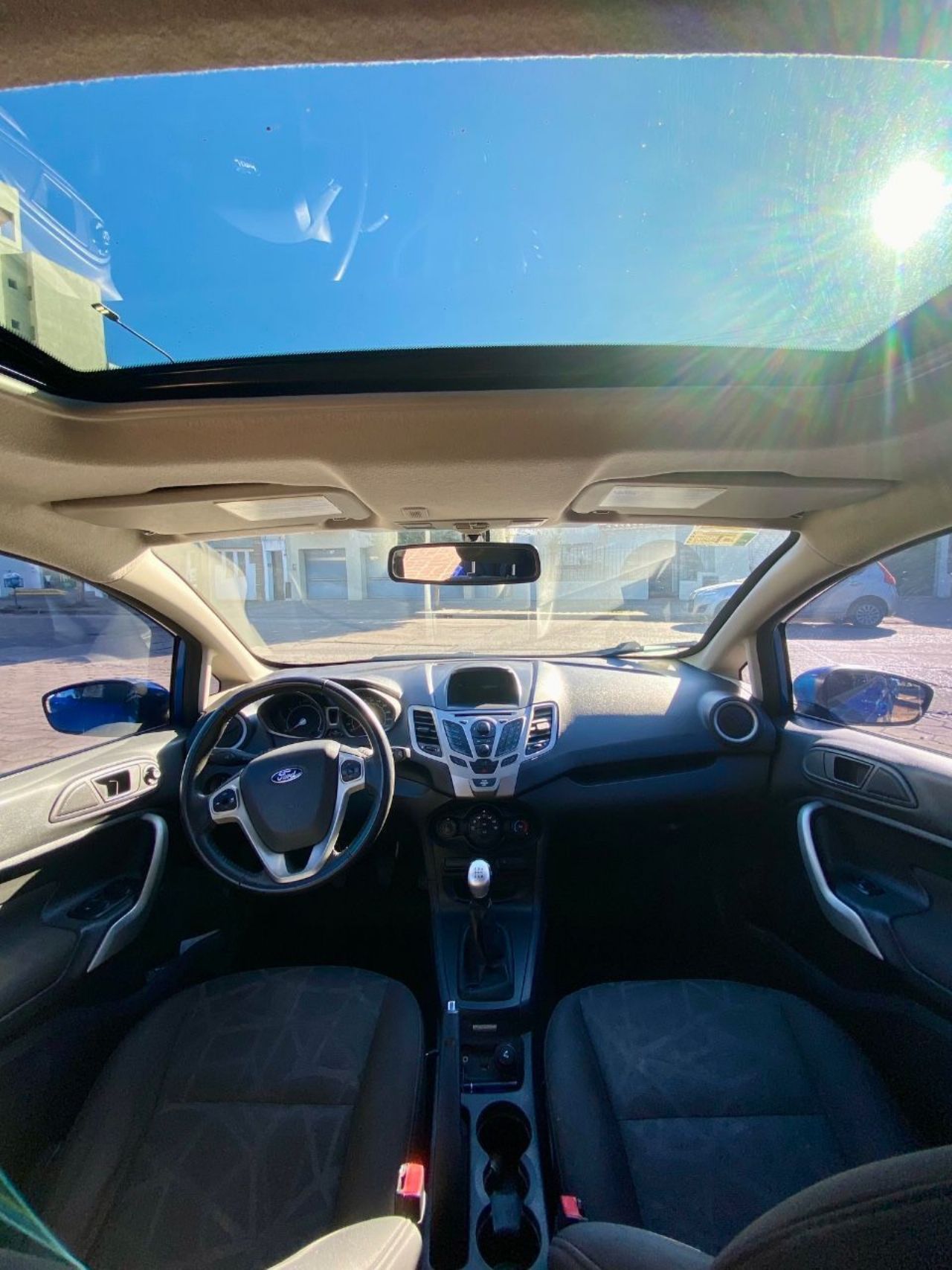 Ford Fiesta KD Usado en Buenos Aires, deRuedas
