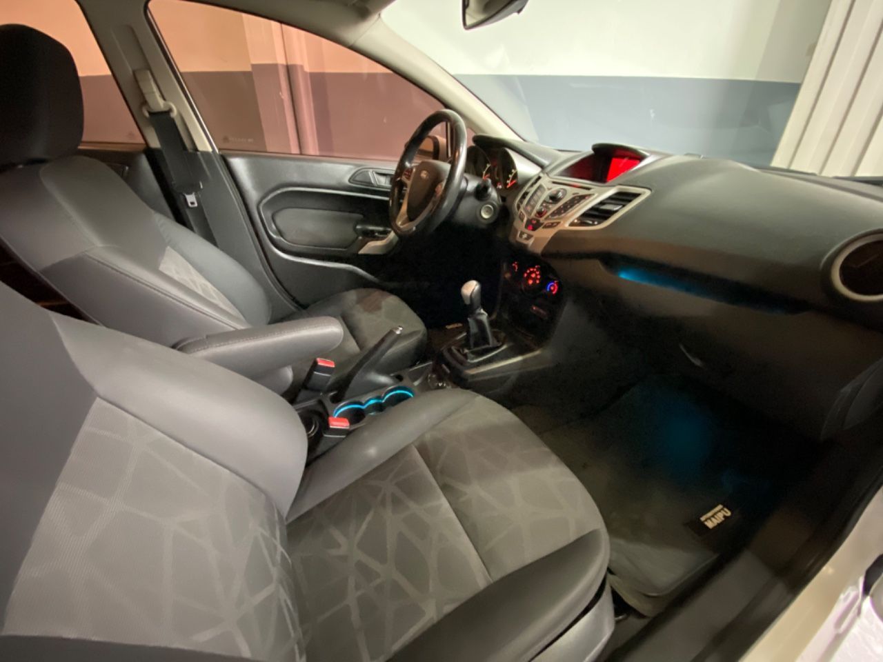 Ford Fiesta KD Usado Financiado en Mendoza, deRuedas