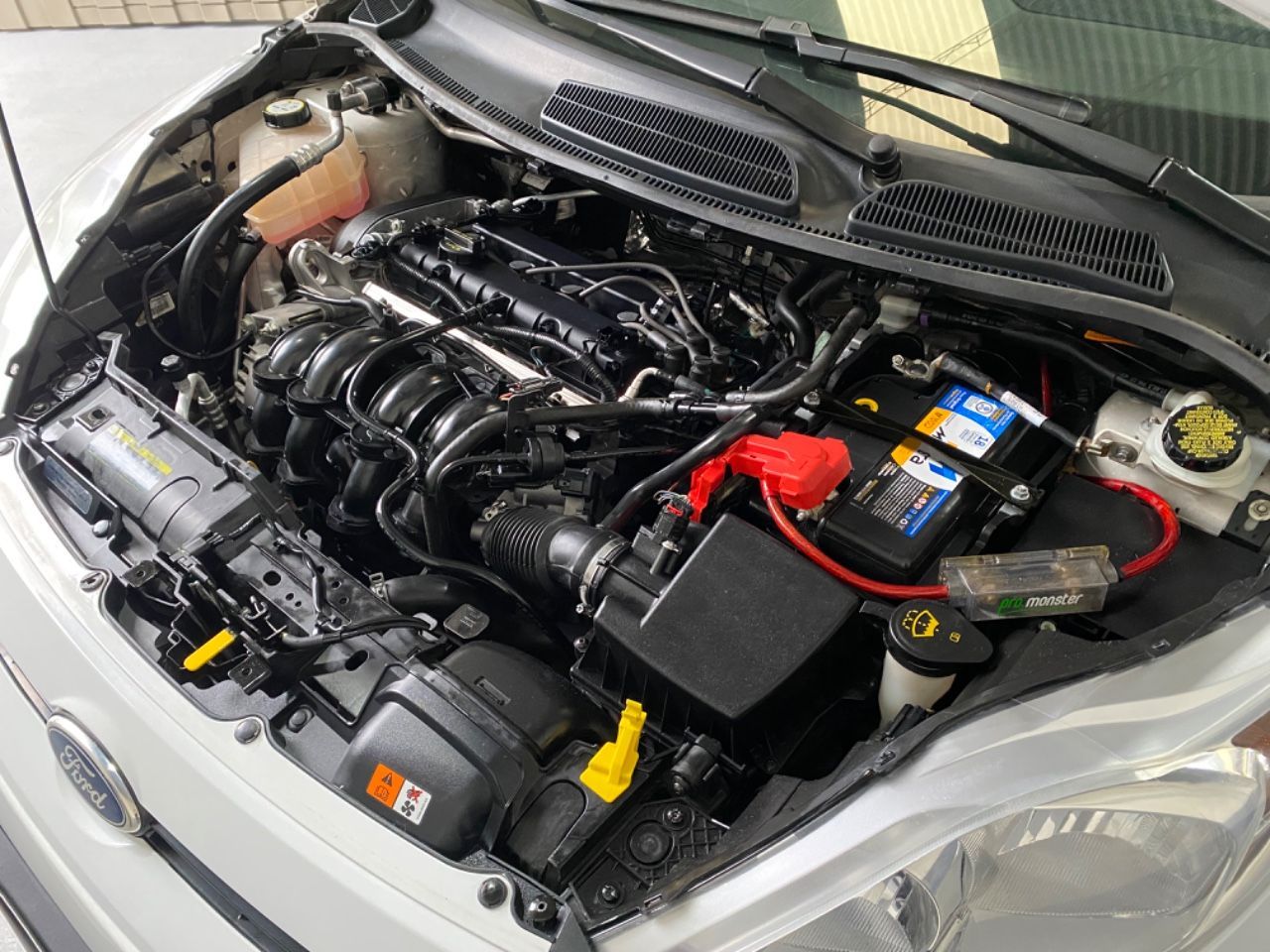 Ford Fiesta KD Usado Financiado en Mendoza, deRuedas