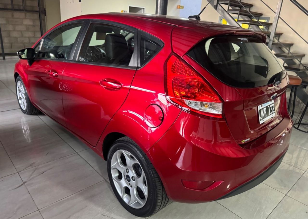 Ford Fiesta KD Usado Financiado en Mendoza, deRuedas