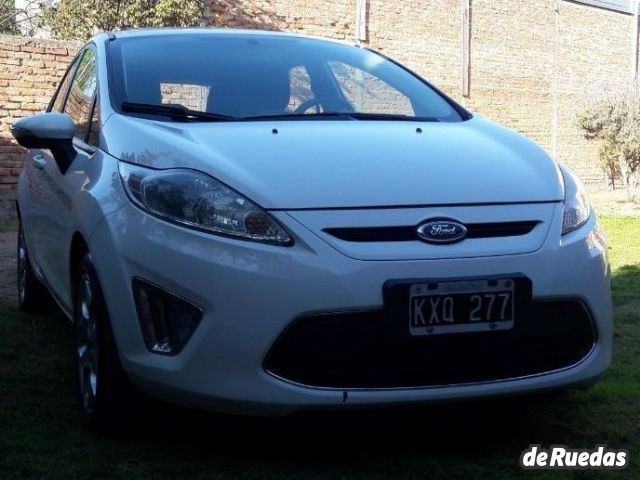 Ford Fiesta KD Usado en Mendoza, deRuedas