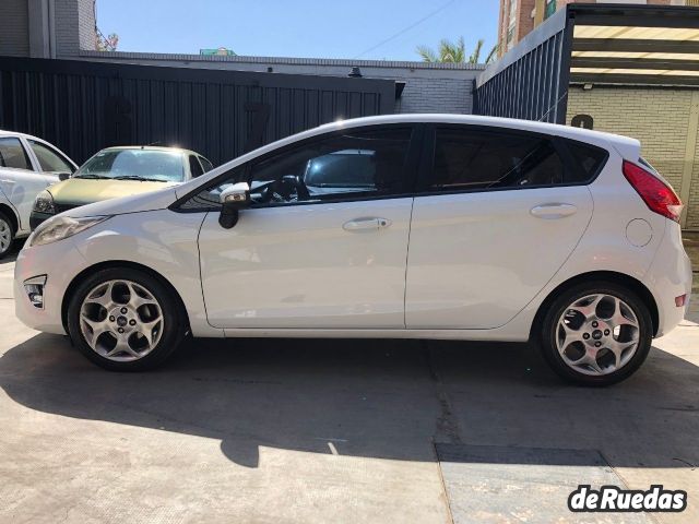 Ford Fiesta KD Usado en Mendoza, deRuedas