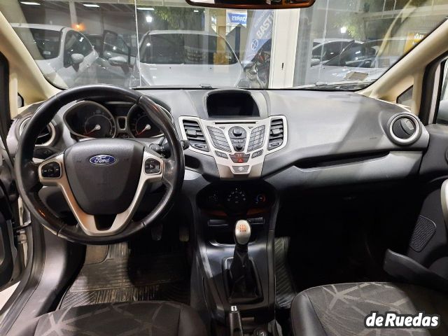 Ford Fiesta KD Usado en Mendoza, deRuedas