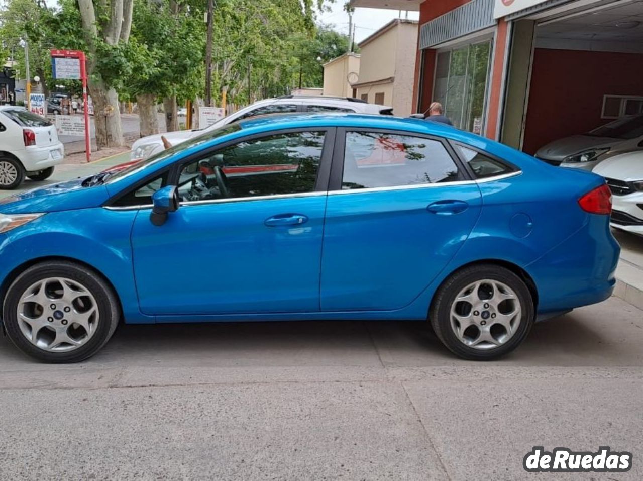 Ford Fiesta KD Usado en Mendoza, deRuedas