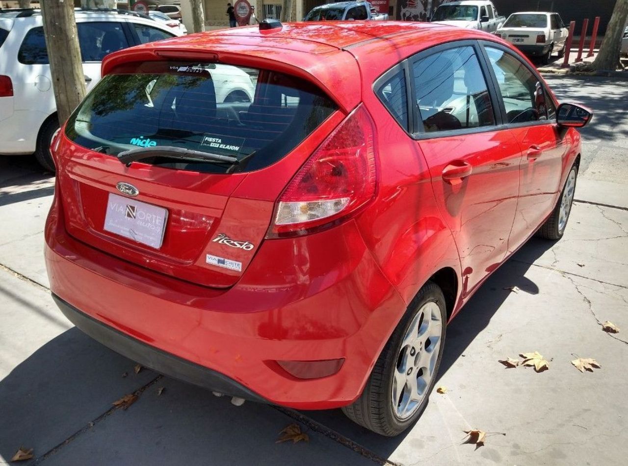 Ford Fiesta KD Usado en Mendoza, deRuedas