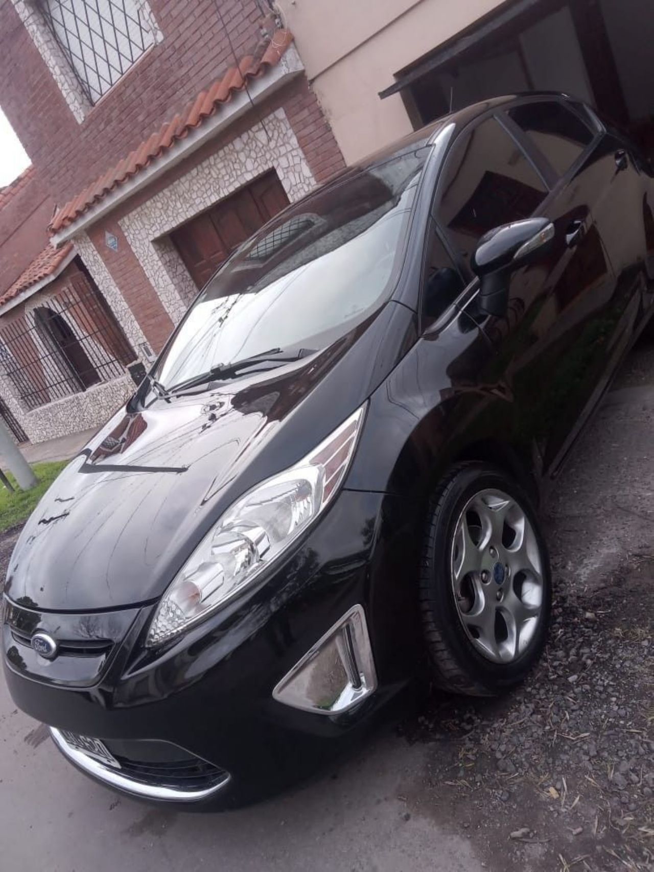 Ford Fiesta KD Usado en Santa Fe, deRuedas