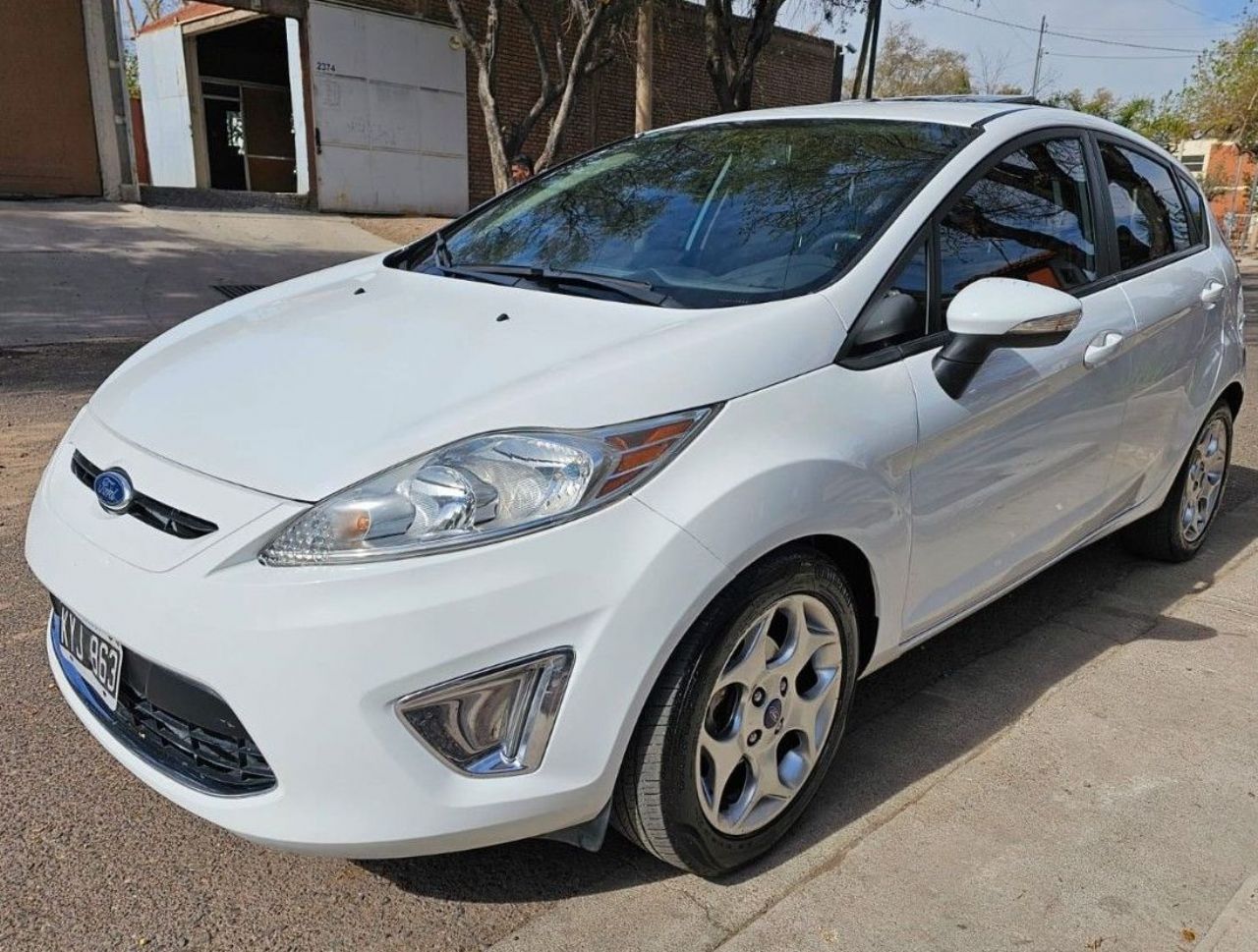 Ford Fiesta KD Usado en Mendoza, deRuedas