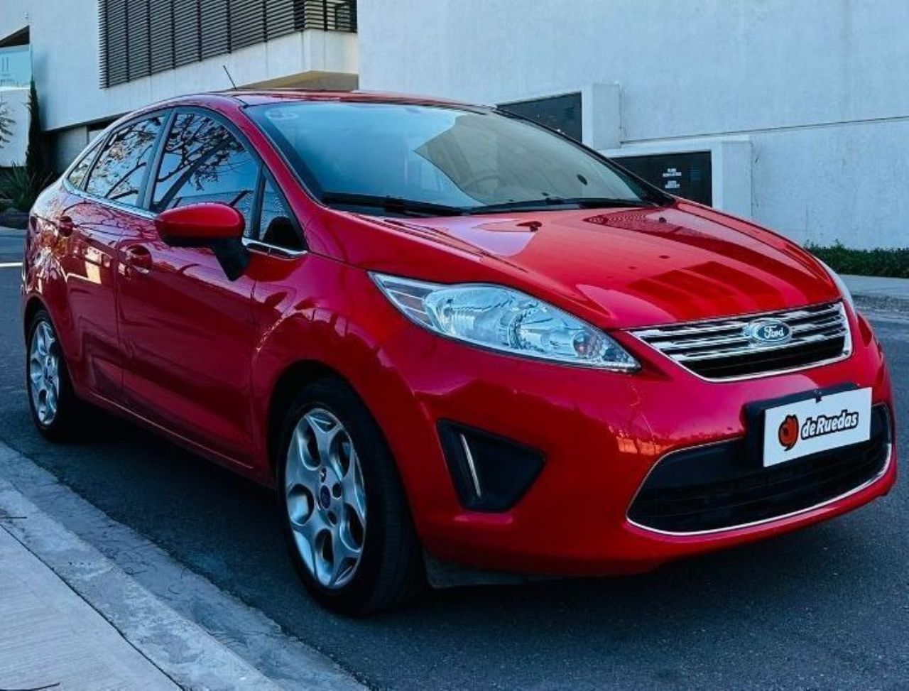 Ford Fiesta KD Usado en Mendoza, deRuedas