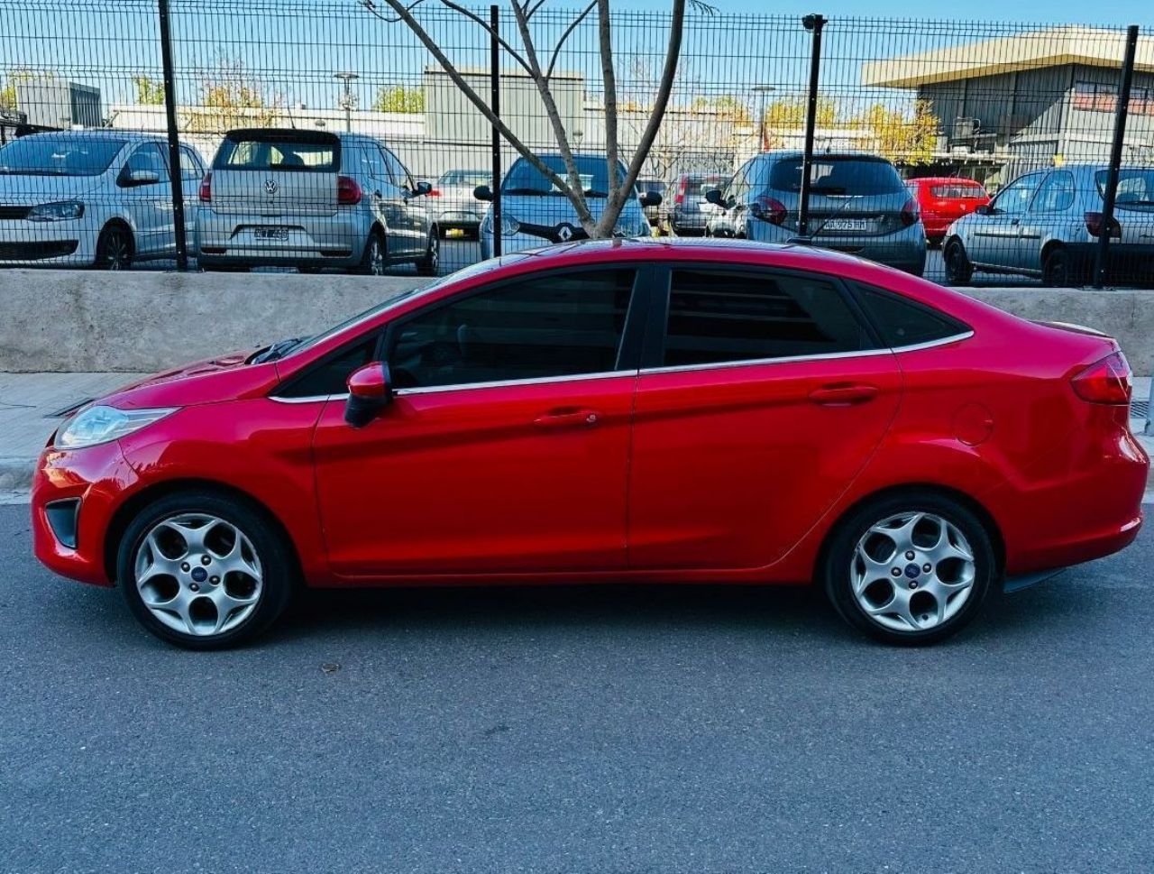Ford Fiesta KD Usado en Mendoza, deRuedas