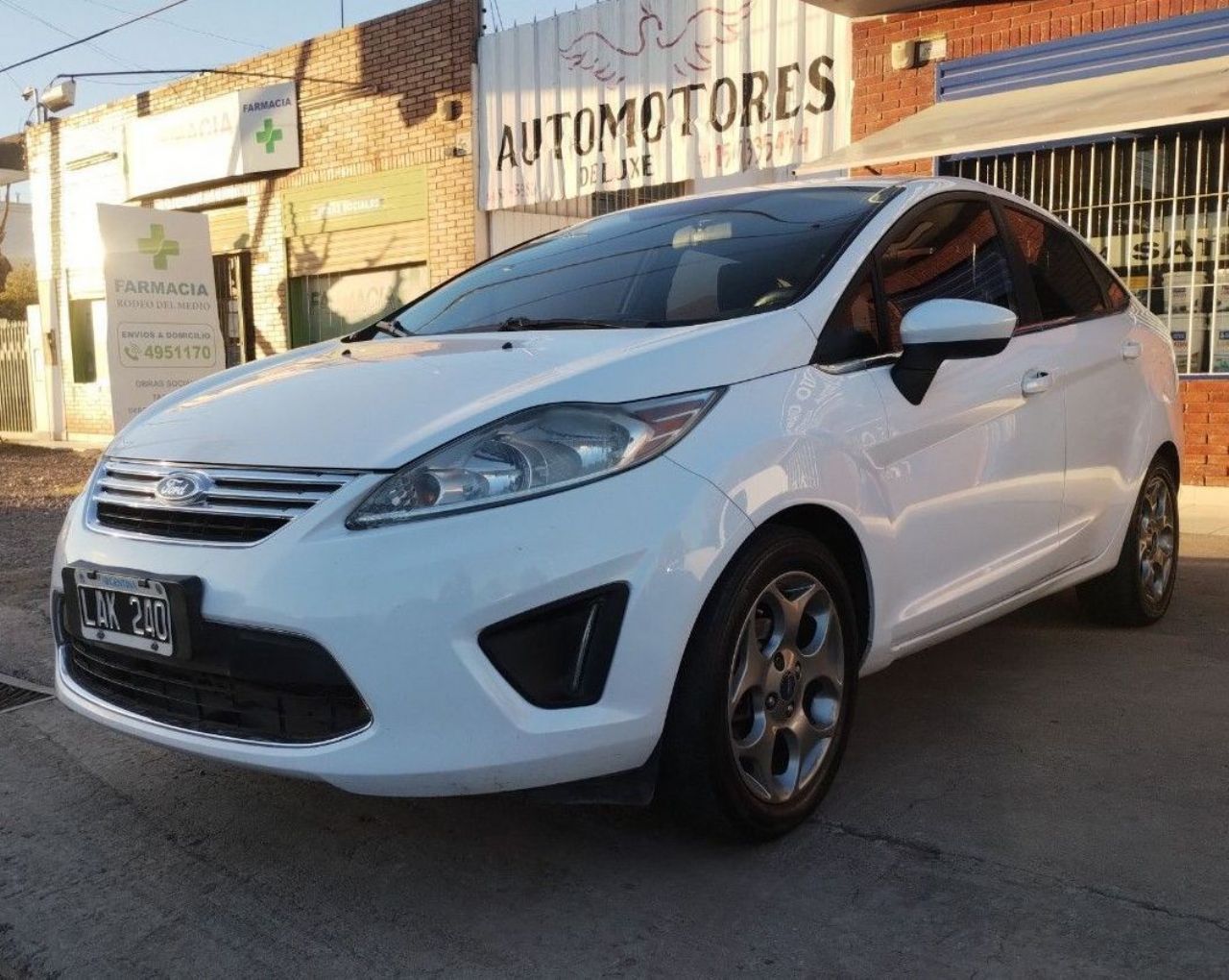 Ford Fiesta KD Usado en Mendoza, deRuedas