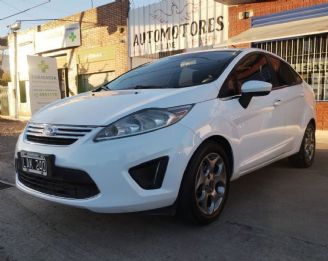 Ford Fiesta KD Usado en Mendoza
