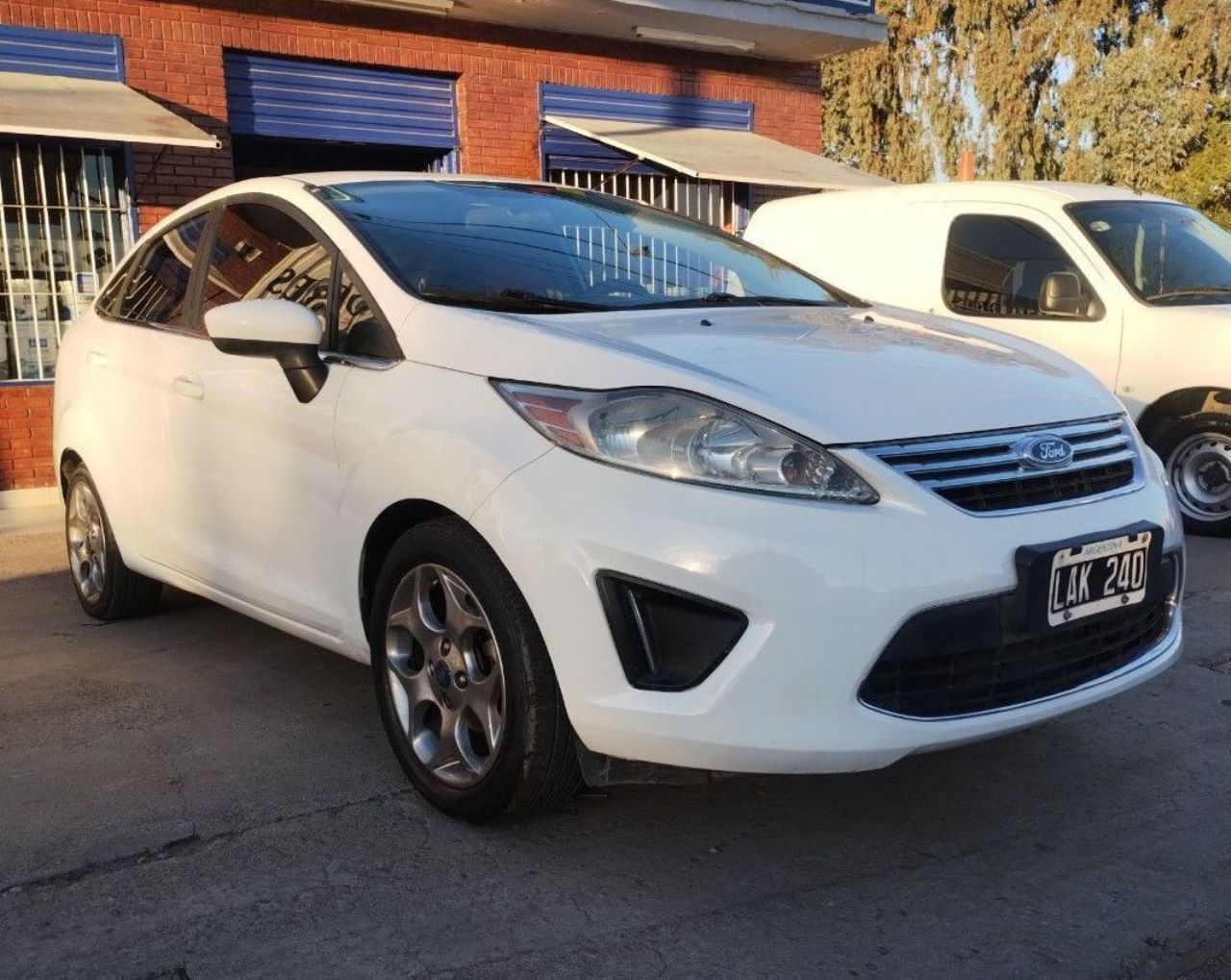 Ford Fiesta KD Usado en Mendoza, deRuedas