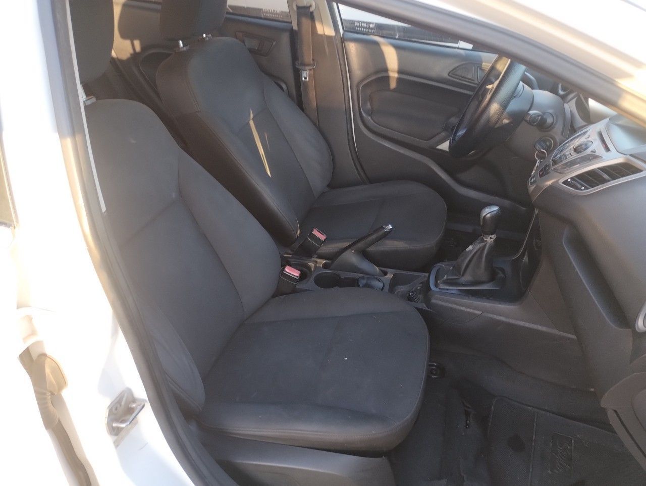 Ford Fiesta KD Usado en Mendoza, deRuedas