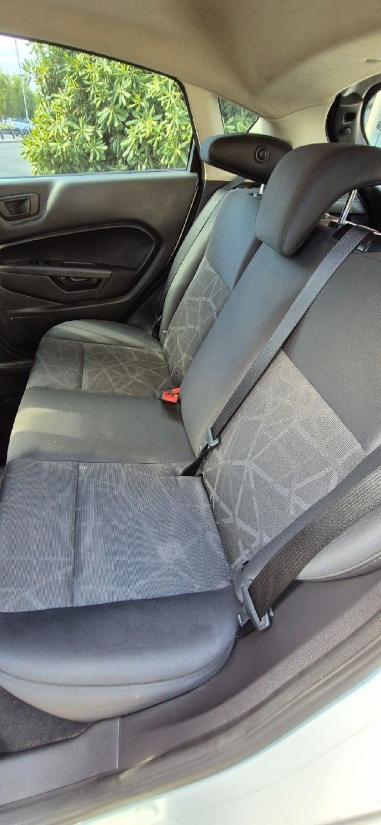 Ford Fiesta KD Usado Financiado en Mendoza, deRuedas