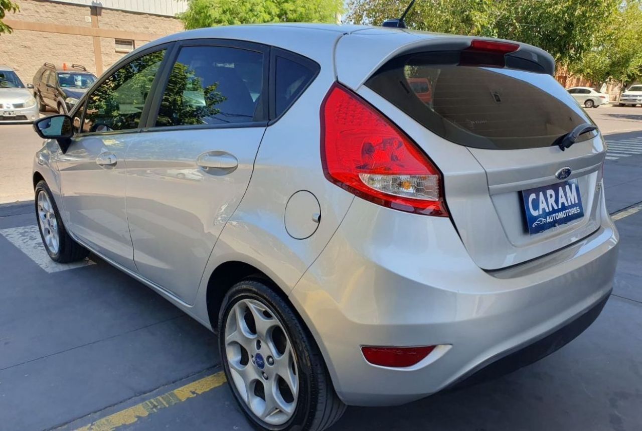 Ford Fiesta KD Usado en Mendoza, deRuedas