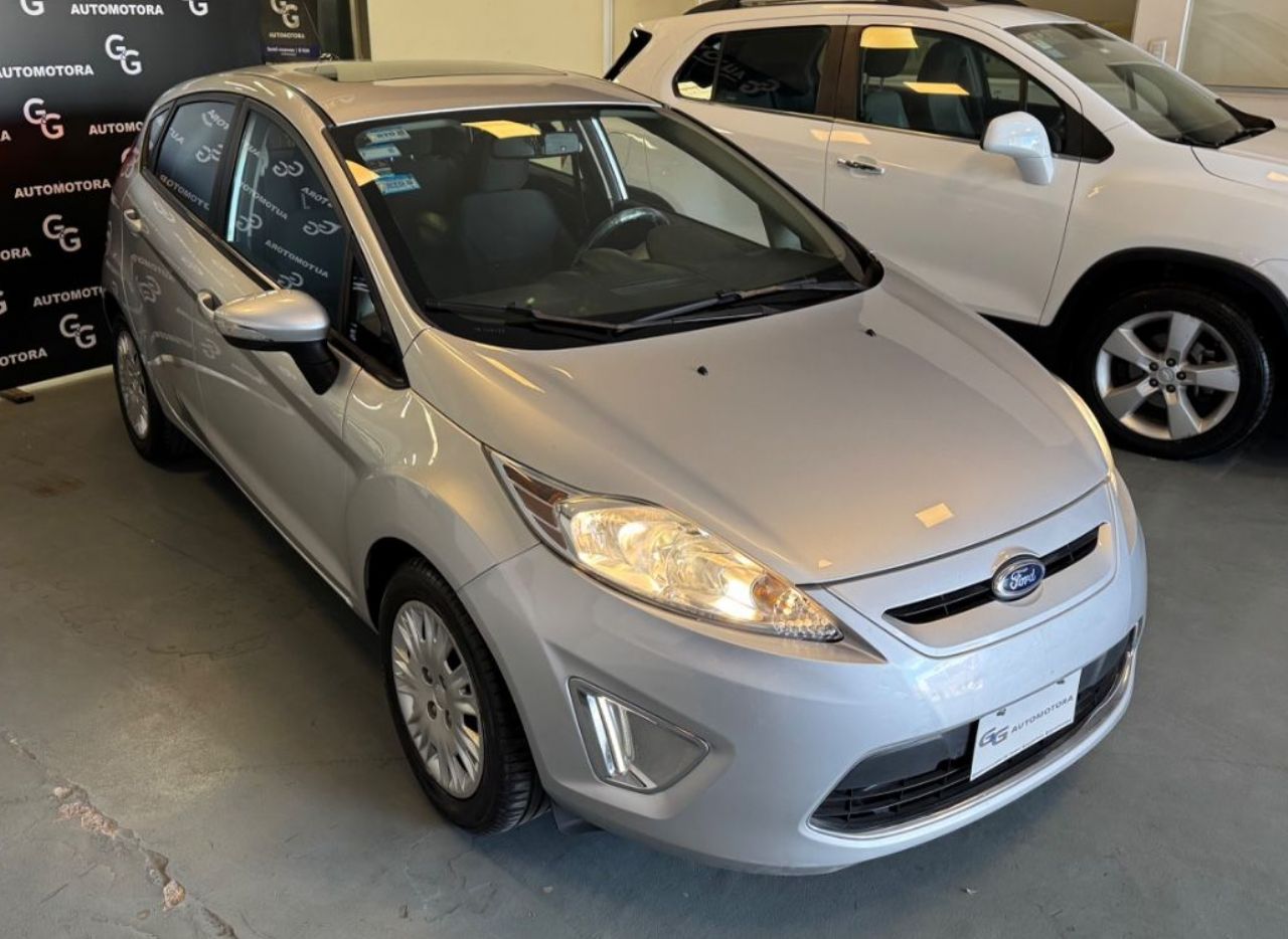 Ford Fiesta KD Usado Financiado en Mendoza, deRuedas