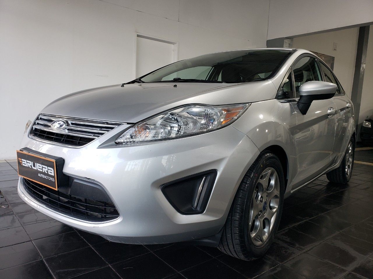 Ford Fiesta KD Usado Financiado en Mendoza, deRuedas
