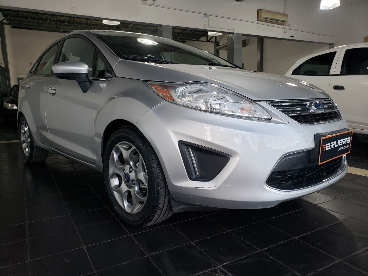 Ford Fiesta KD Usado Financiado en Mendoza, deRuedas