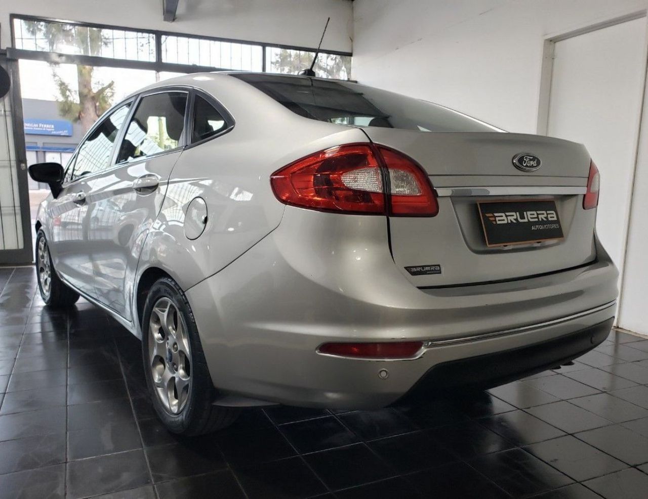Ford Fiesta KD Usado Financiado en Mendoza, deRuedas