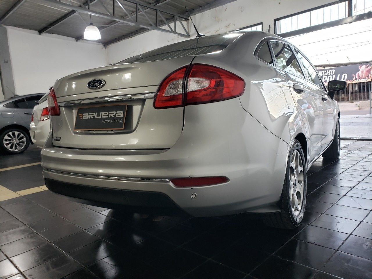 Ford Fiesta KD Usado Financiado en Mendoza, deRuedas