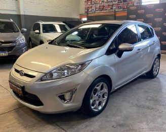 Ford Fiesta KD Usado en Mendoza