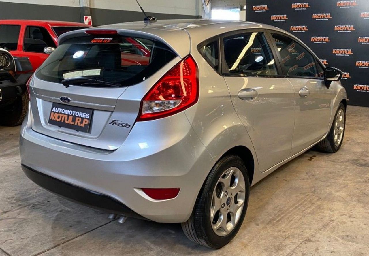 Ford Fiesta KD Usado en Mendoza, deRuedas