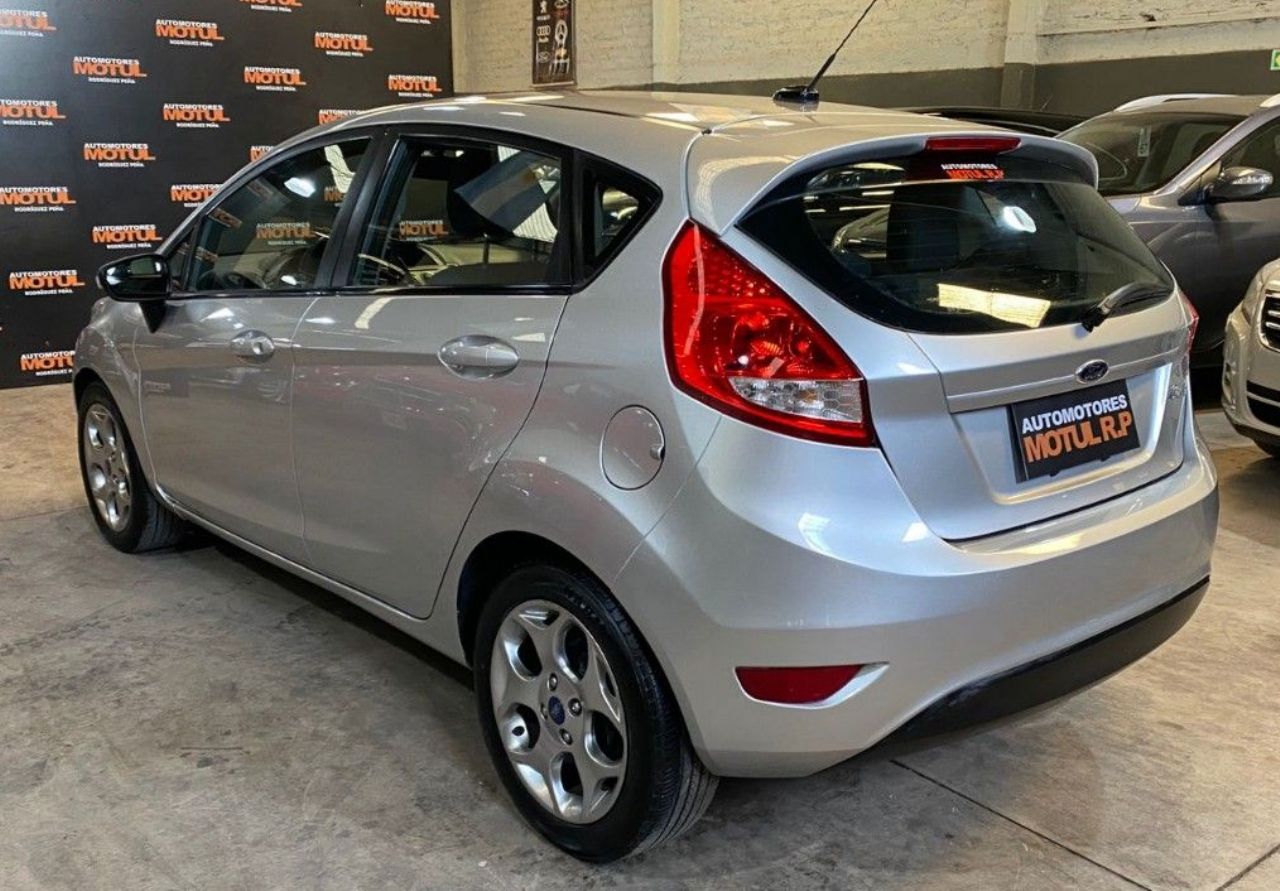 Ford Fiesta KD Usado en Mendoza, deRuedas