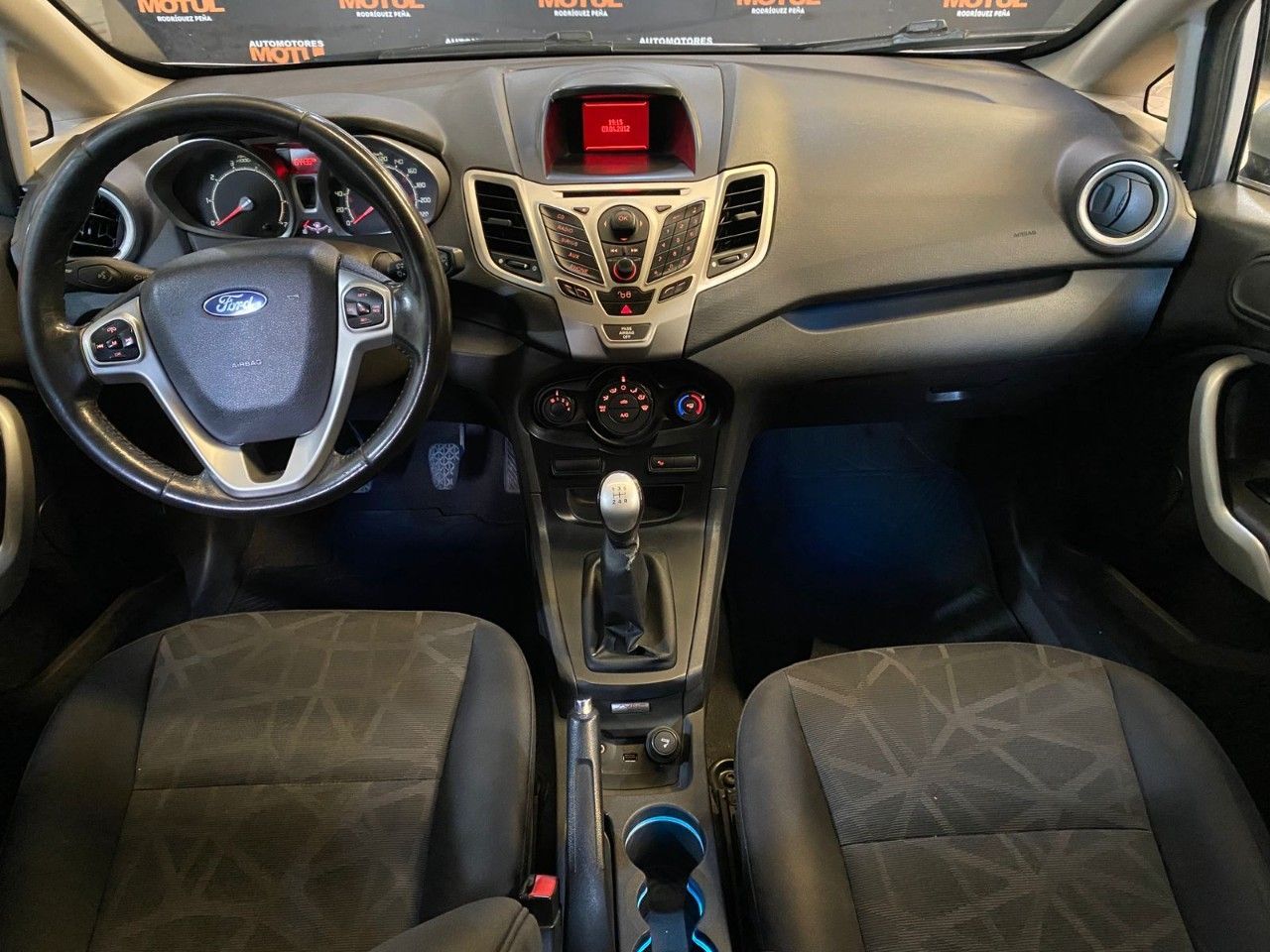 Ford Fiesta KD Usado en Mendoza, deRuedas
