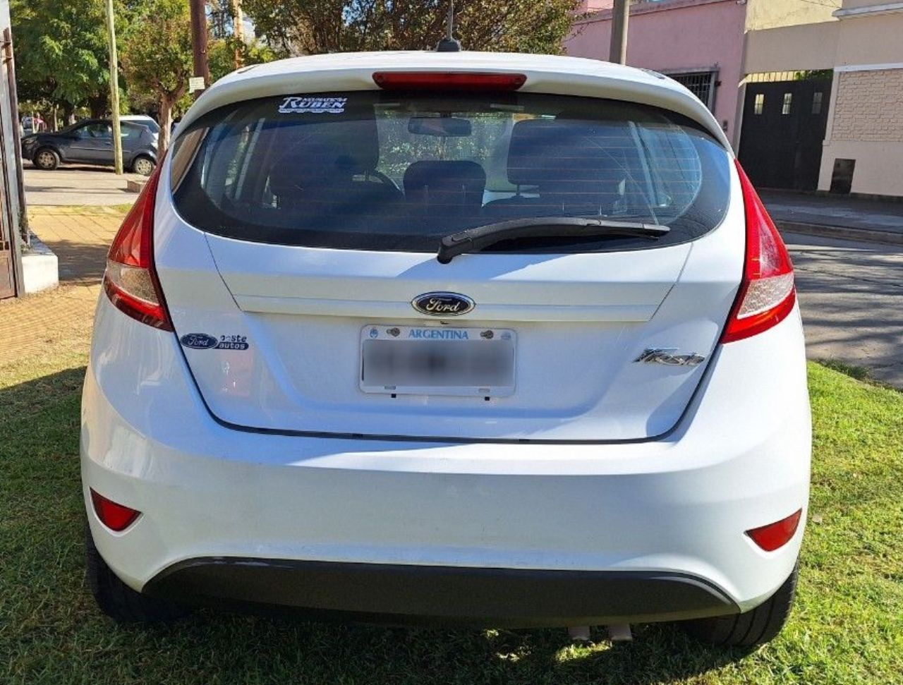 Ford Fiesta KD Usado en Buenos Aires, deRuedas