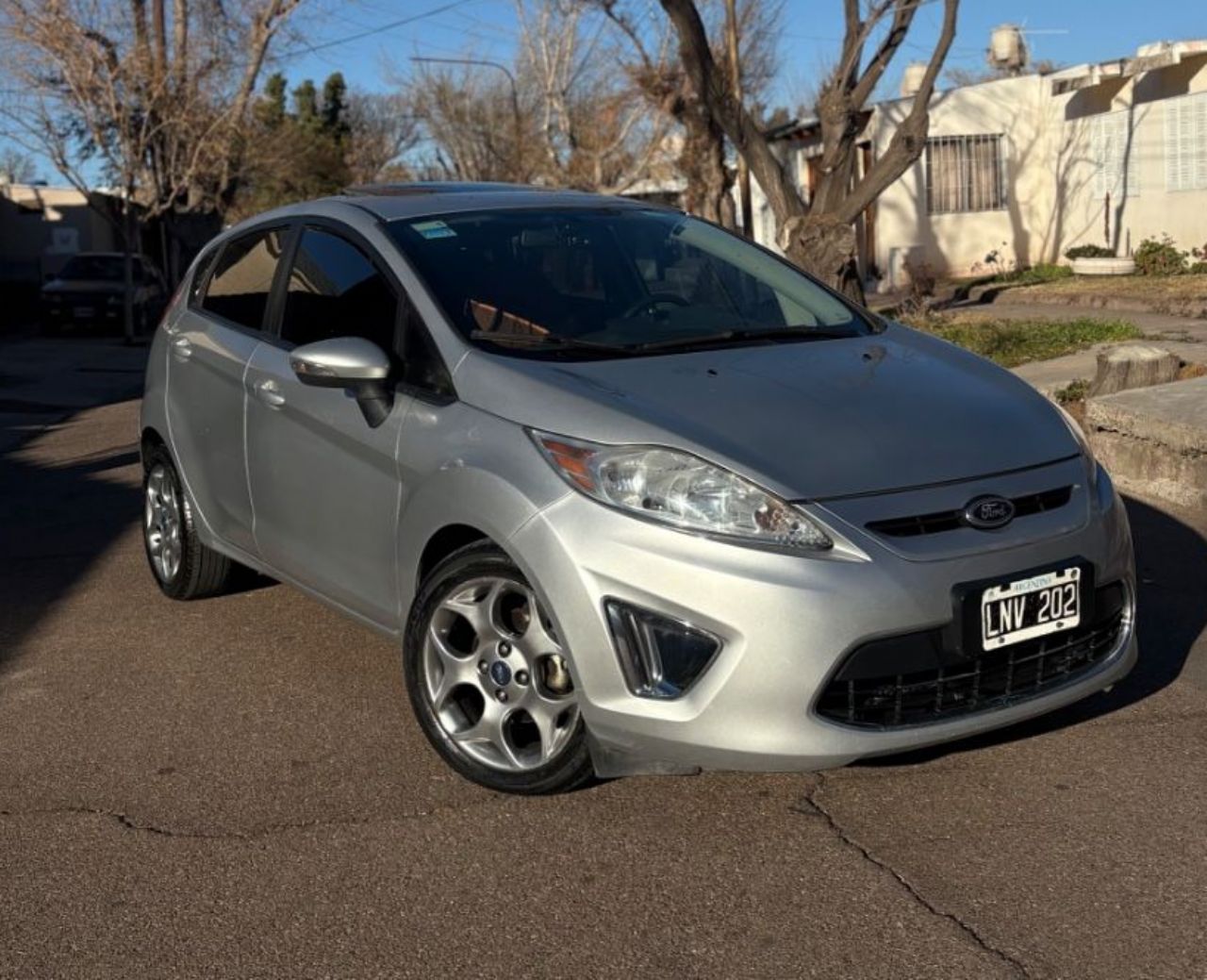 Ford Fiesta KD Usado Financiado en Mendoza, deRuedas