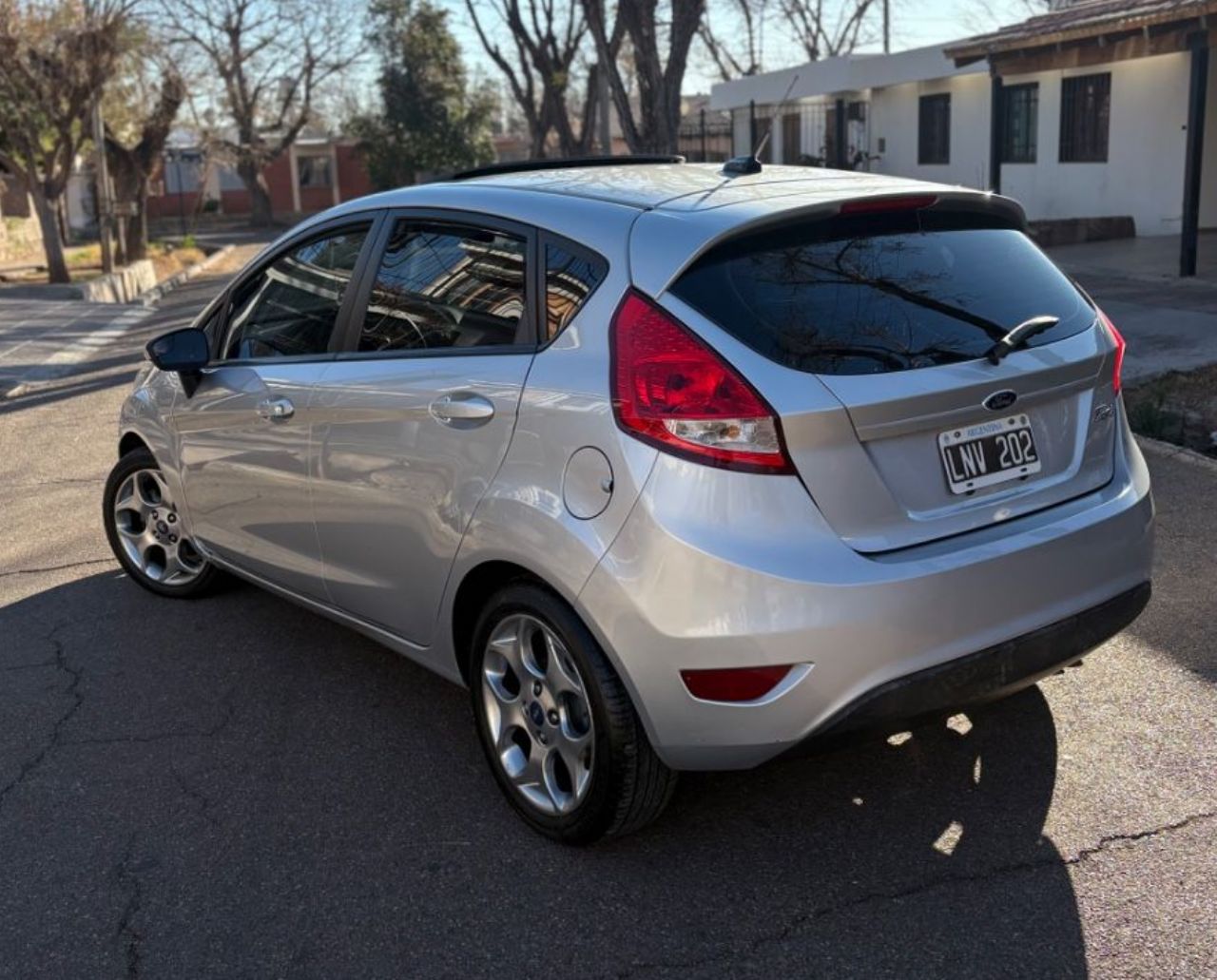 Ford Fiesta KD Usado Financiado en Mendoza, deRuedas