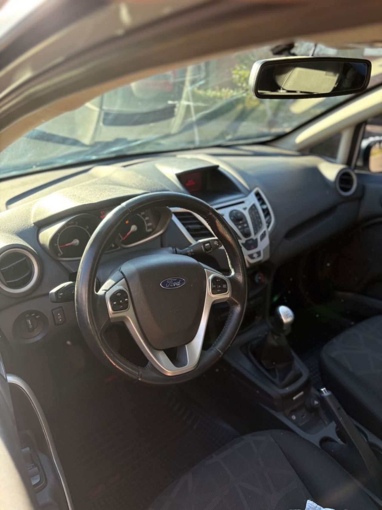Ford Fiesta KD Usado Financiado en Mendoza, deRuedas