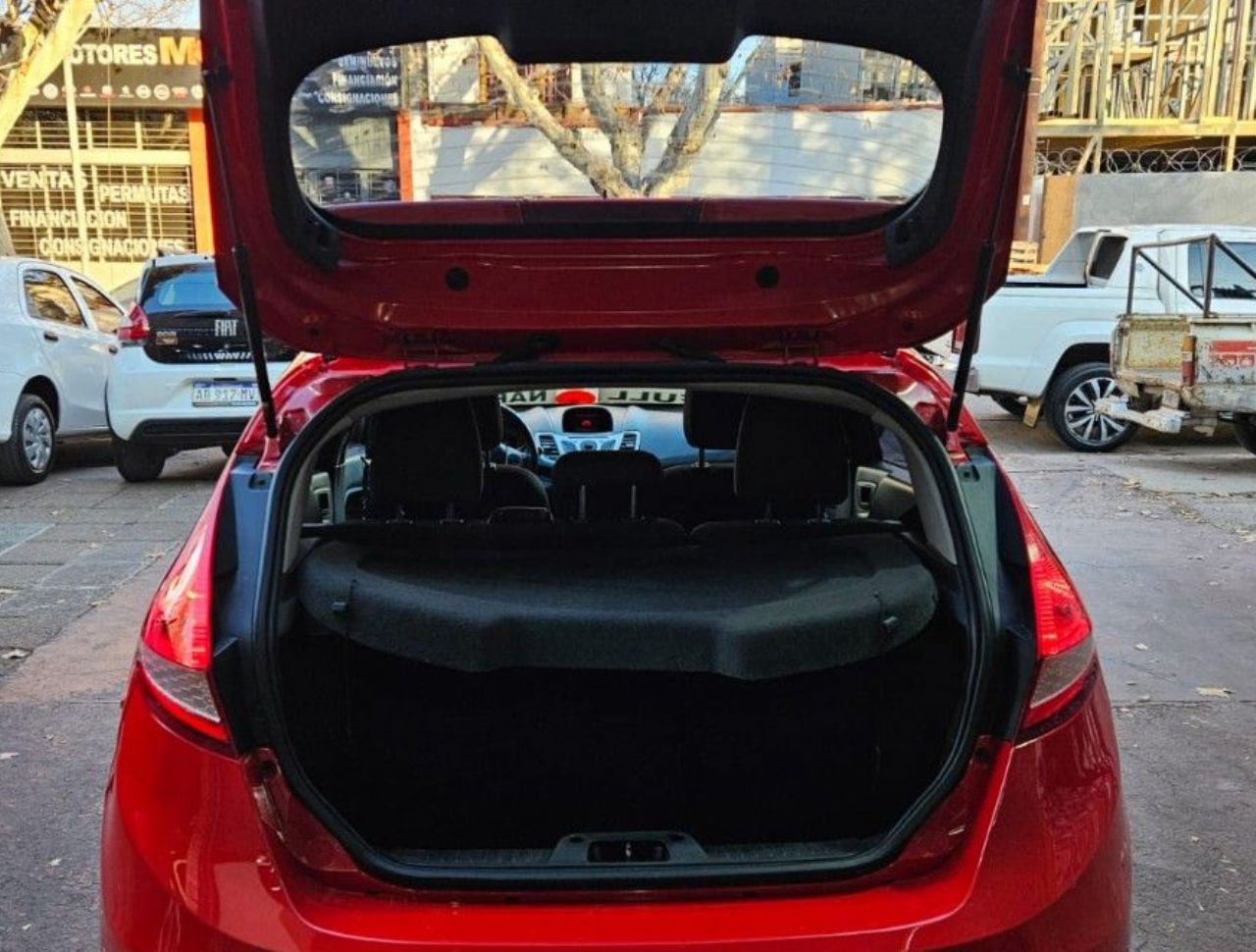 Ford Fiesta KD Usado en Mendoza, deRuedas