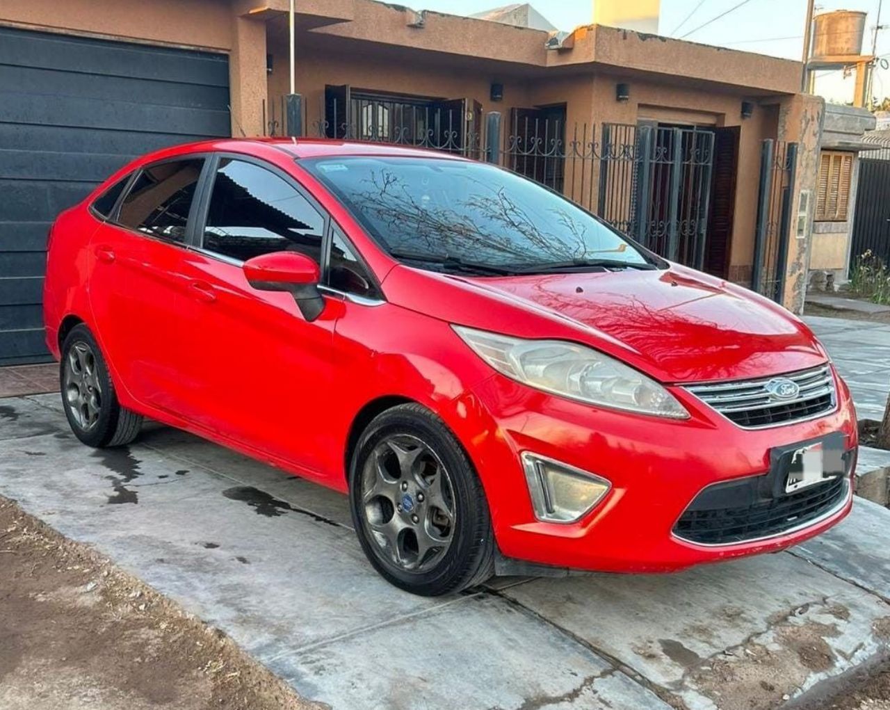 Ford Fiesta KD Usado en Mendoza, deRuedas