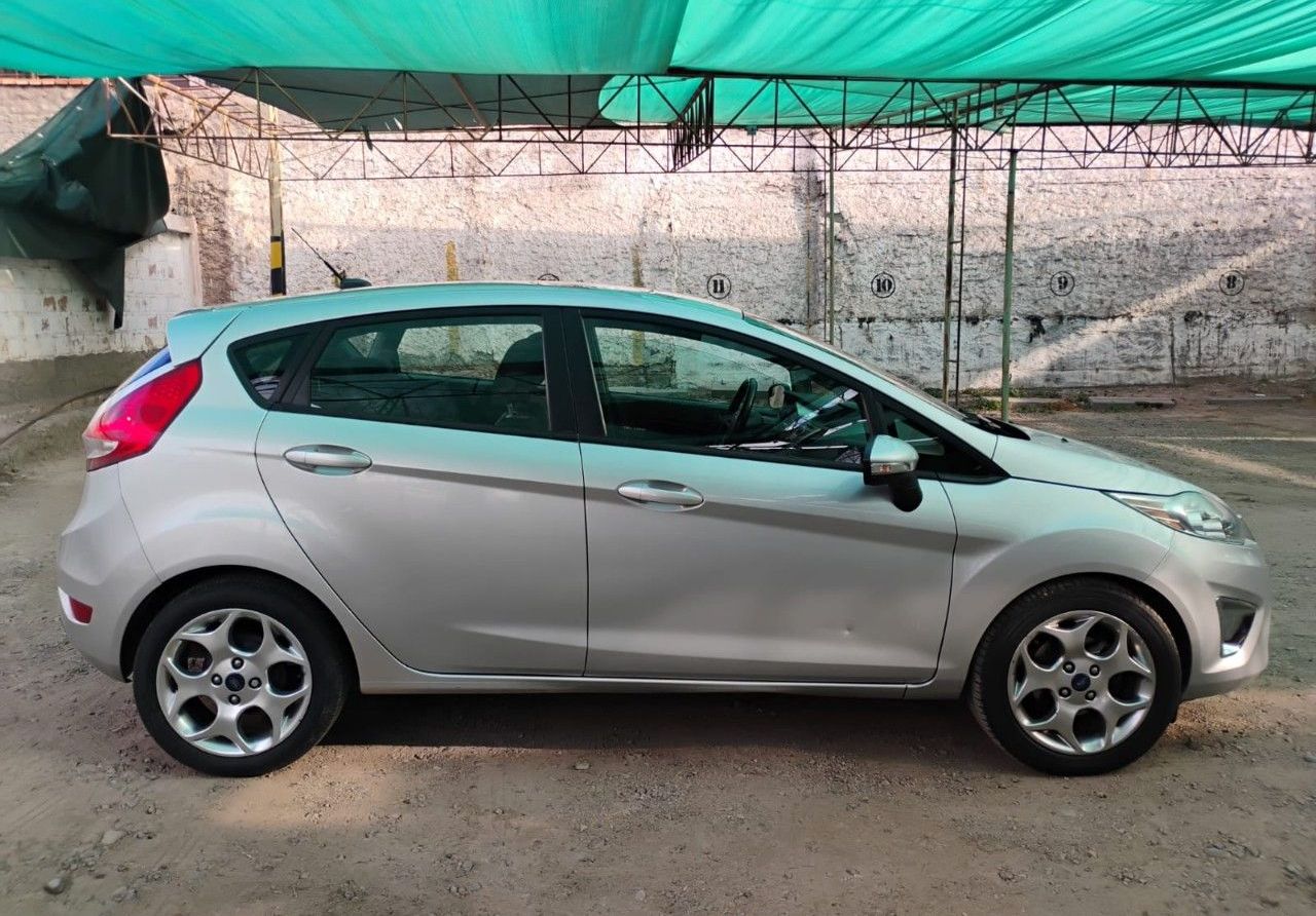 Ford Fiesta KD Usado en Mendoza, deRuedas