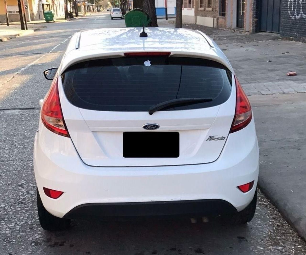 Ford Fiesta KD Usado en Santa Fe, deRuedas