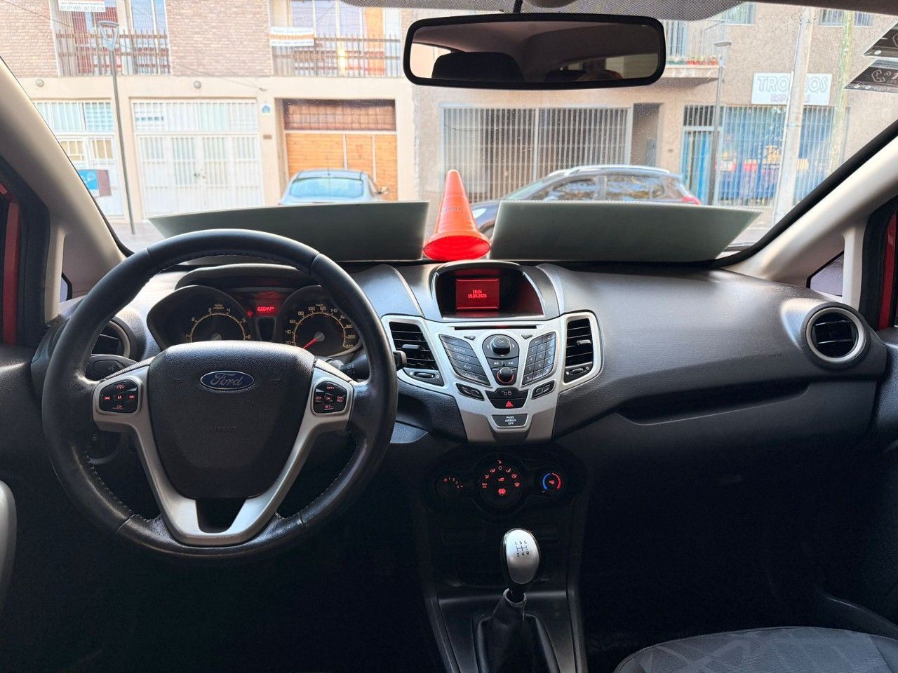 Ford Fiesta KD Usado Financiado en Mendoza, deRuedas