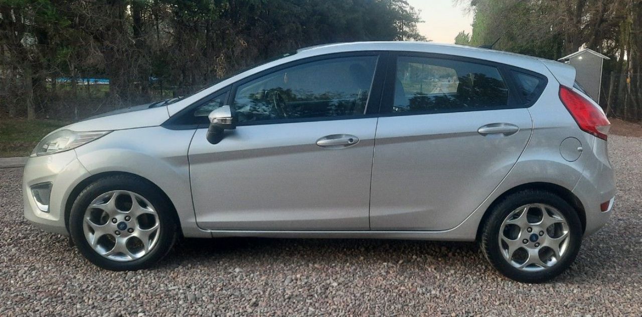 Ford Fiesta KD Usado en Mendoza, deRuedas