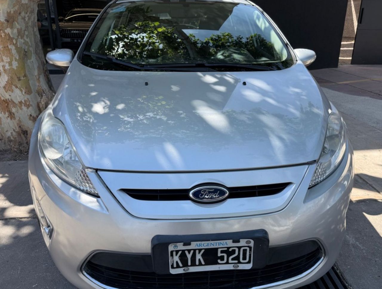 Ford Fiesta KD Usado en Mendoza, deRuedas
