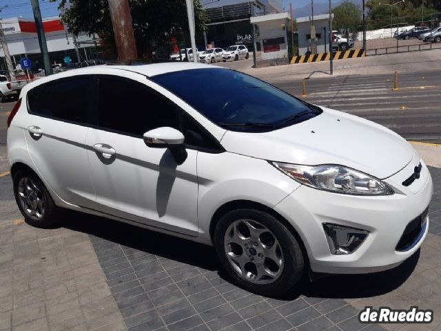 Ford Fiesta KD Usado en Mendoza, deRuedas