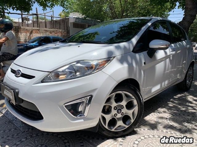 Ford Fiesta KD Usado en Mendoza, deRuedas