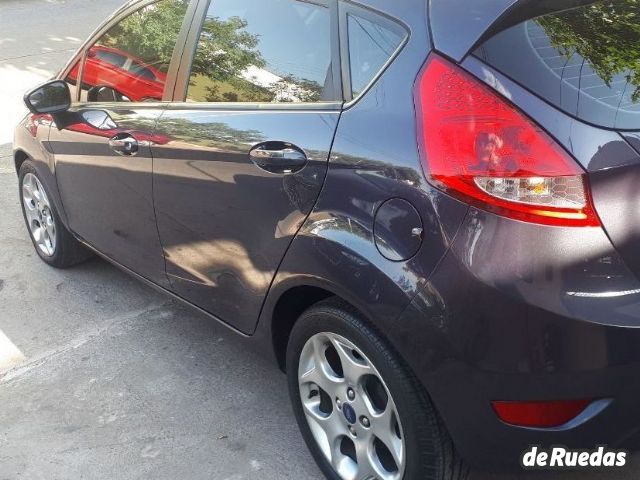 Ford Fiesta KD Usado en Mendoza, deRuedas