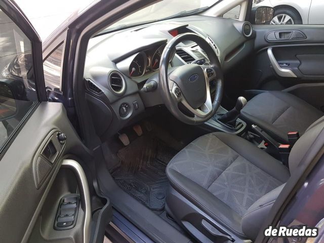 Ford Fiesta KD Usado en Mendoza, deRuedas
