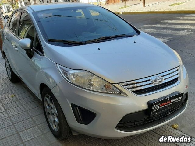 Ford Fiesta KD Usado en Mendoza, deRuedas