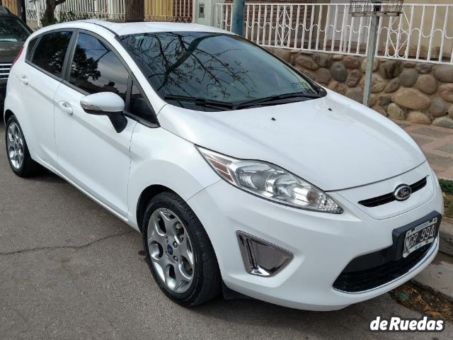 Ford Fiesta KD Usado en Mendoza, deRuedas