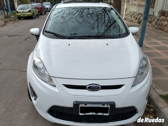 Ford Fiesta KD Usado en Mendoza, deRuedas
