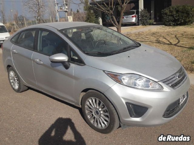 Ford Fiesta KD Usado en Mendoza, deRuedas