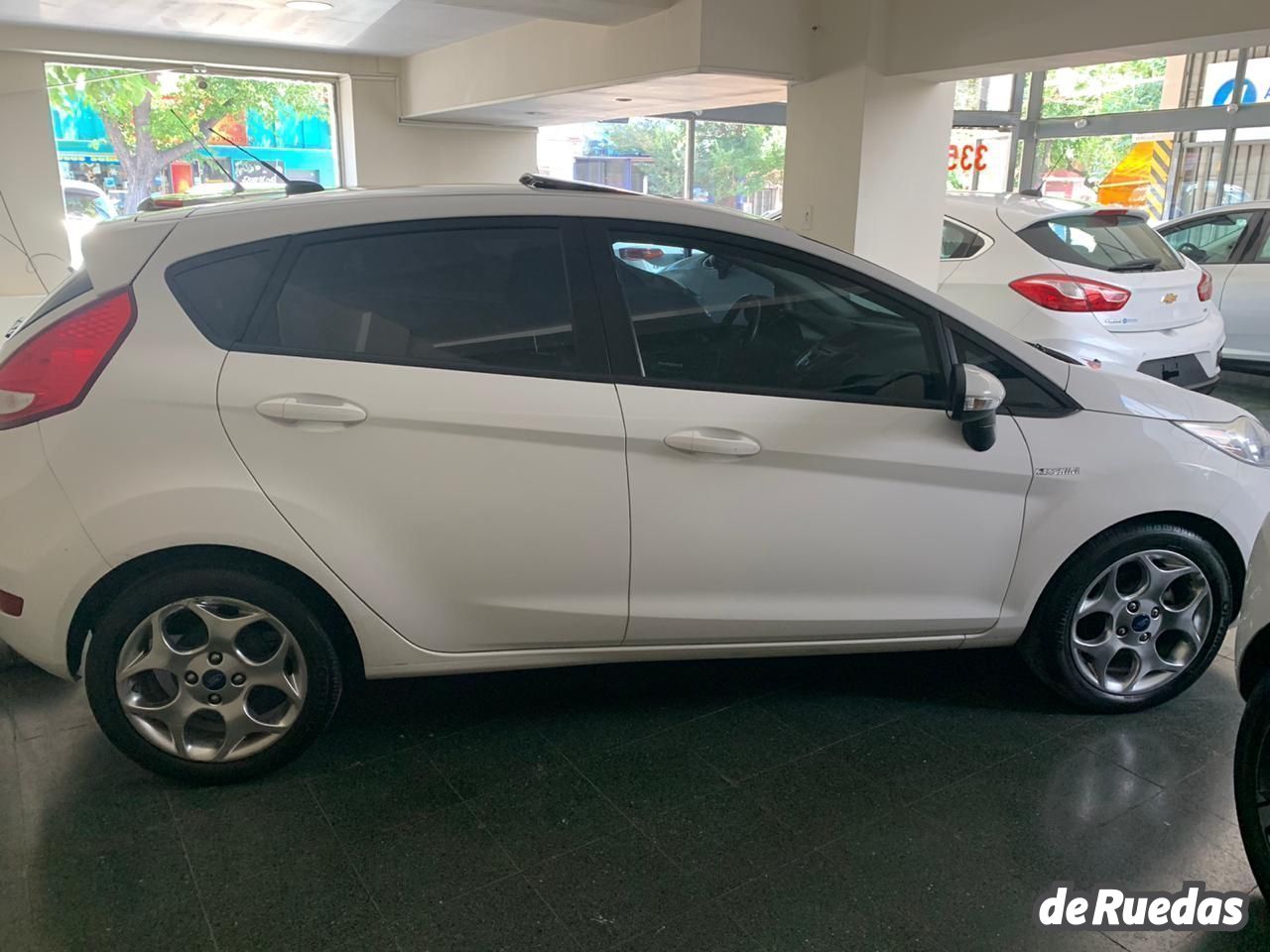 Ford Fiesta KD Usado en Mendoza, deRuedas